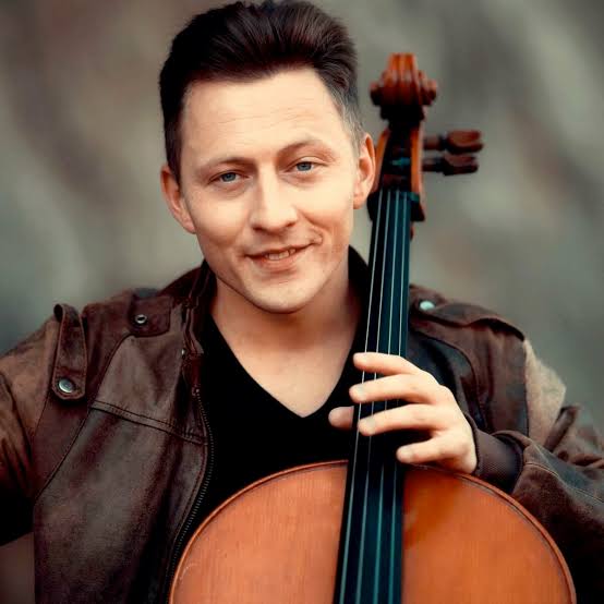 Jodok Vuille Cello